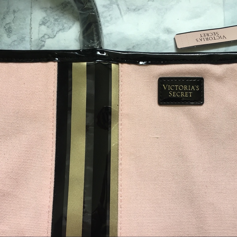 NWT VICTORIA’S SECRET PINK TOTE WITH MAKE UP BAG - Picture 5 of 5